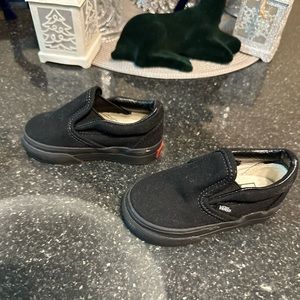 Black kids Vans